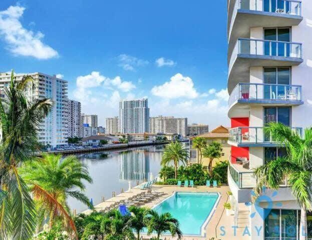 Infinite View With Balcony,Pool Plus Near Beach Hallandale Beach Luaran gambar